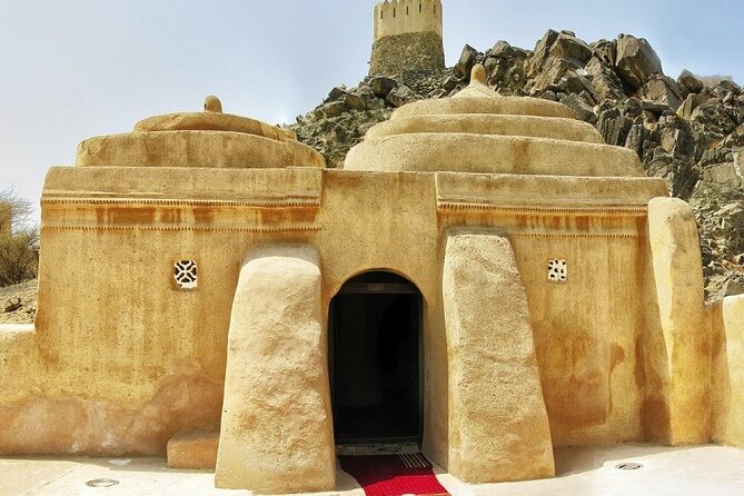 6 Emirates in a Day Tour With Lunch & Private Transfer Dubai - Flexible Reservations