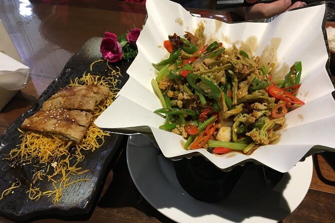 Authentic Lunch or Dinner Tour in Beijings Best Hidden Spots - Detailed Itinerary