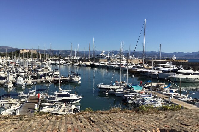 Charming Private Walking Tour in Nice