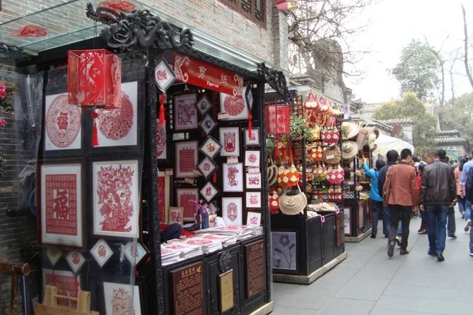 Chengdu Muslim Day Trip: Panda Breeding Base, Mosque, Wuhou Temple & Jinli - The Sum Up