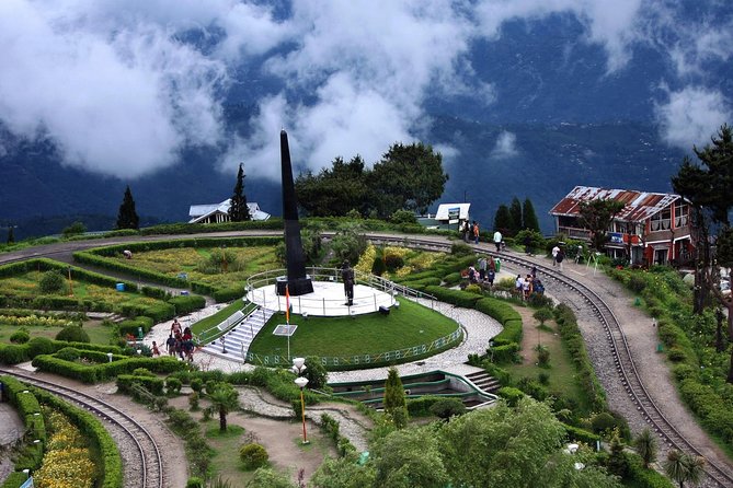 Colonial Cities, Tea Estate, Monasteries & Andaman Island - Booking and Pricing Details