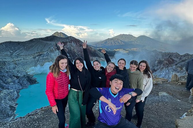 Day Hike Mount Ijen Mid Night Blue Fire Guided Tour - Start Time