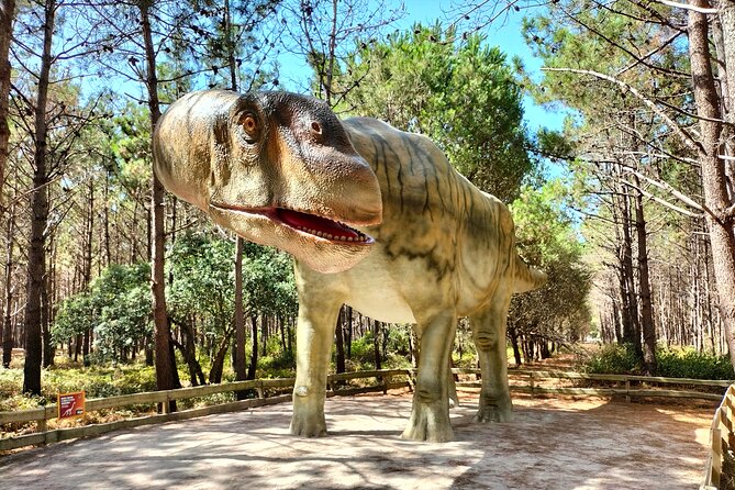 Day Trip to Dinosaurs & Little Portugal Theme Parks From Lisbon - Tour Itinerary