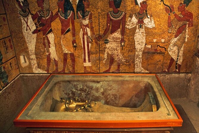 Discover Luxor West Bank &East BankTemples and Tombs - Colossi of Memnon Experience