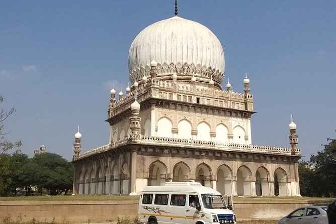 Full-Day Hyderabad Private City Tour With Hyderabadi Biryani Taste - Tour Expectations and Accessibility