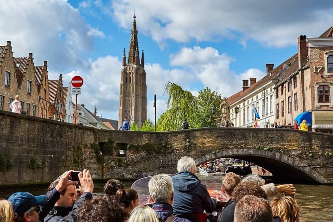 Full Day Private Tour to Medieval Brugge With a Licensed Limo Driver - Pickup Details