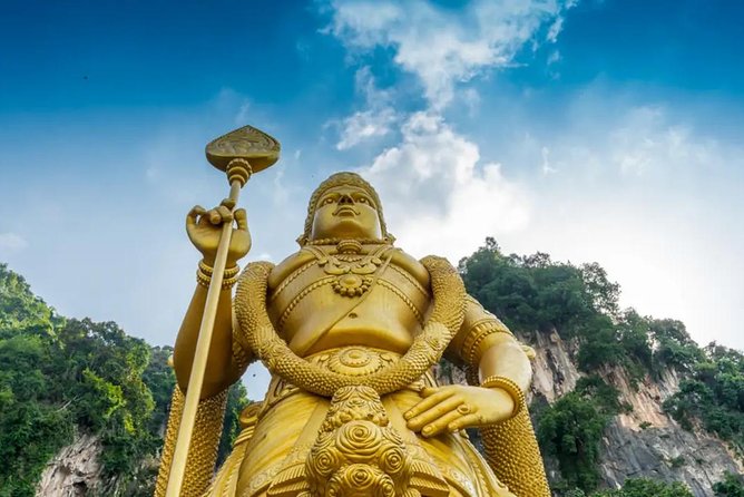 Genting Highlands With Batu Caves Day Tour Sharing Basis - Tour Highlights