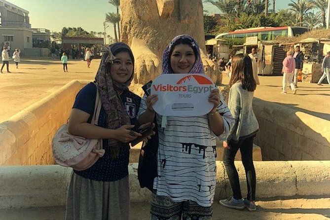 Giza Pyramids, Sakkara and Memphis Day Tour - Meeting and Pickup Details