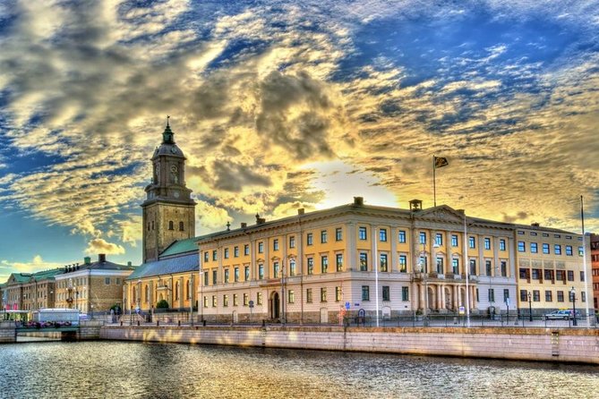 Gothenburg Private Transfer From Gothenburg Airport to Central Gothenburg - Meeting and Pickup