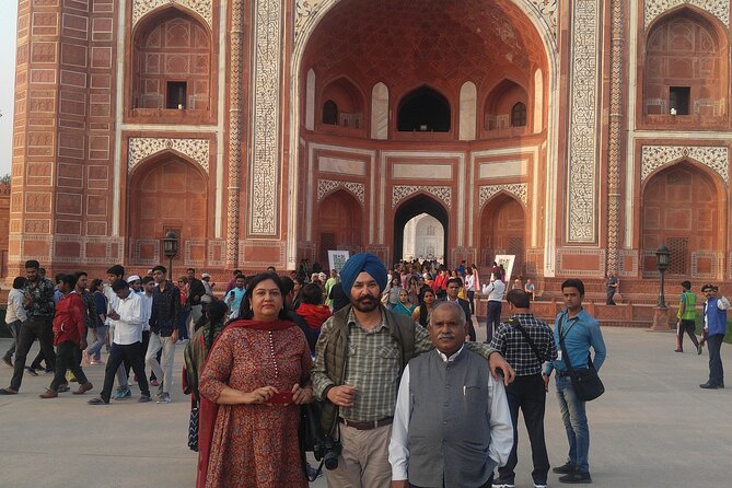 Gwalior to Agra Perfect Day Tour Private - Pricing and Booking Details