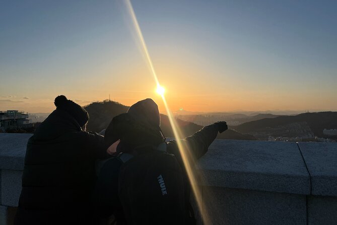Half-Day: Seoul Mt. Inwangsan, Good Night Hike With Korean Meal - Cancellation and Weather Policy