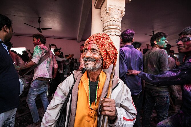 Half-Day Walking Guided Tour To Taj Mahal And Old City Agra Boutique - What To Bring