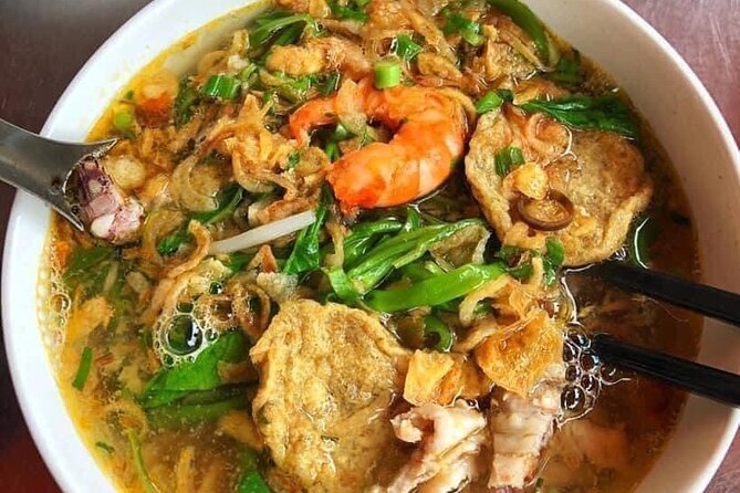 Hanoi Street Food Safari Private Tour - Accessibility and Participation