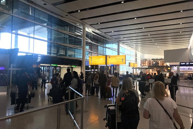 Heathrow Airport Private Transfers To/From London (Postcode WC1 to Wc2) - Pricing and Lowest Price Guarantee