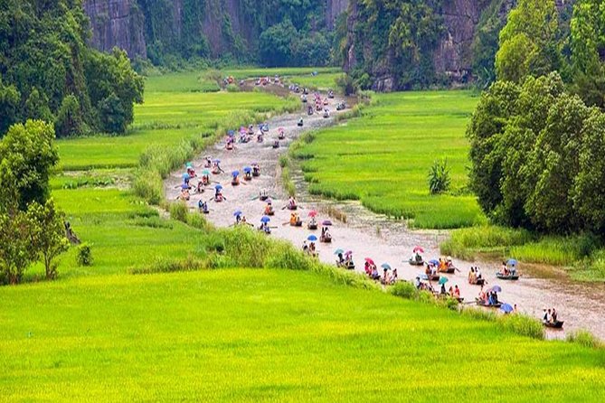 Hoa Lu & Tam Coc & Mua Cave Tour (Limousine Bus, Small Boat Boarding Fee, Lunch Included) - What To Bring