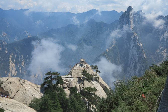 Huashan Mountain Private One Day Excurtsion Tour From Xian Including Lunch - The Sum Up