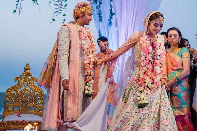 Indian Traditional Wedding Tour With Dinner - Booking Options