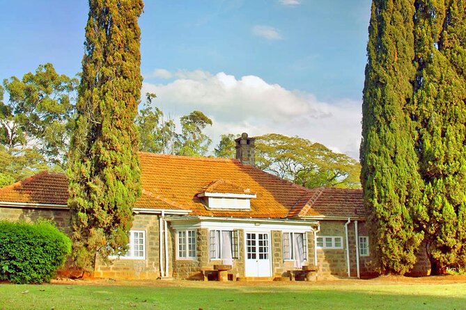 Karen Blixen, Giraffe Center, Beads Center and Bomas of Kenya - Tour Guarantees