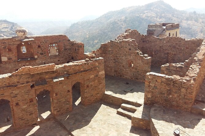 Kumbhalgarh , Ranakpur , Village Experience , Food , Taxi , Shops