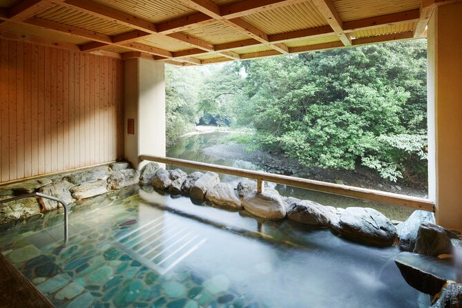 Leg Waterfall Training Experience at Mt. Inunaki in Osaka - Start Time