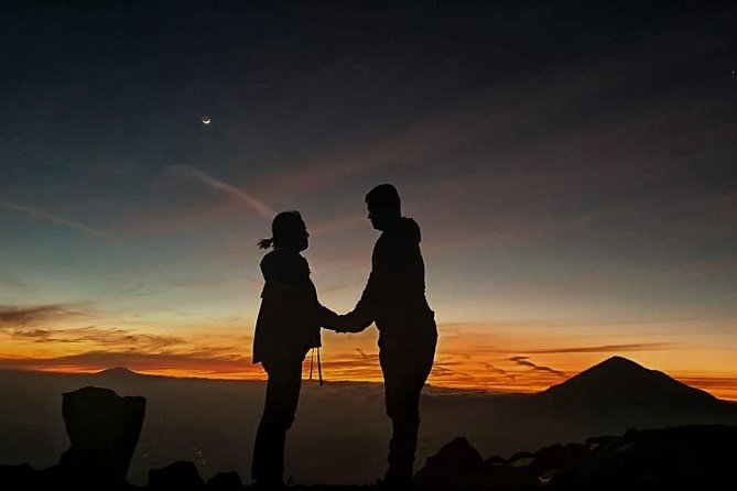 Local Guide Mount Papandayan [ English Speaking Fluently ] - Directions to Mount Papandayan