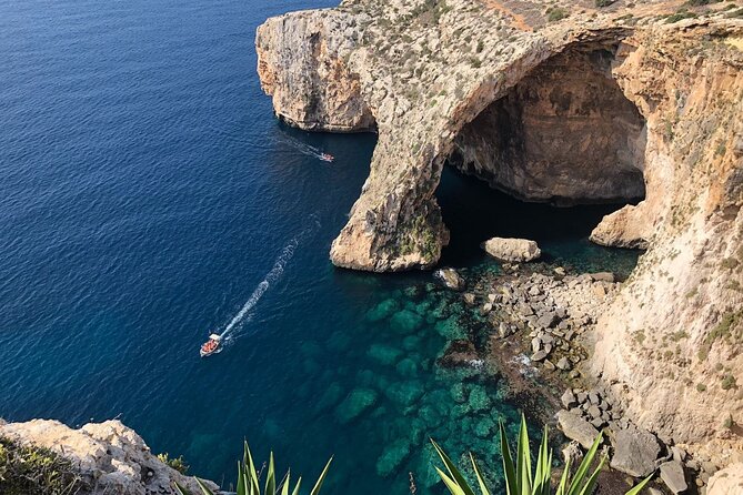 Marsaxlokk and Blue Grotto Full Day Tour With Local Guide - What to Bring