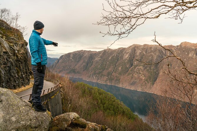 Mountains, Fjords and City: 3-Day All Inclusive-Guided Tour - Packing Essentials