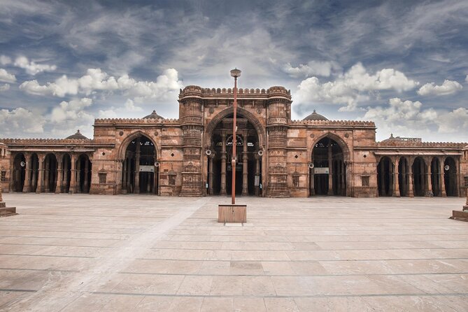 Mumbai, Gujarat and Rajasthan Exotic Cities - Itinerary Overview