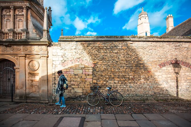 Oxbridge Audio Walking Tours - Guided By Expert Historian - Directions
