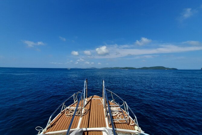Phu Quoc Canoe Excursion, Discover Three Stunning Islands - The Sum Up
