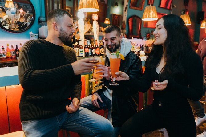Prague Drunken Bar Crawl With Drinks - Guides Location