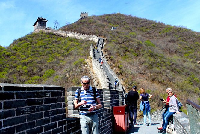 Private 2-Day Beijing Sightseeing With VIP Acrobatic Show Option - Accessibility and Special Requests