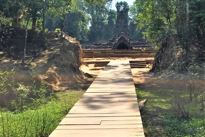 Private Angkor Wat Sunrise Grand Tour by Lexus - Cost, Guarantee, and Availability