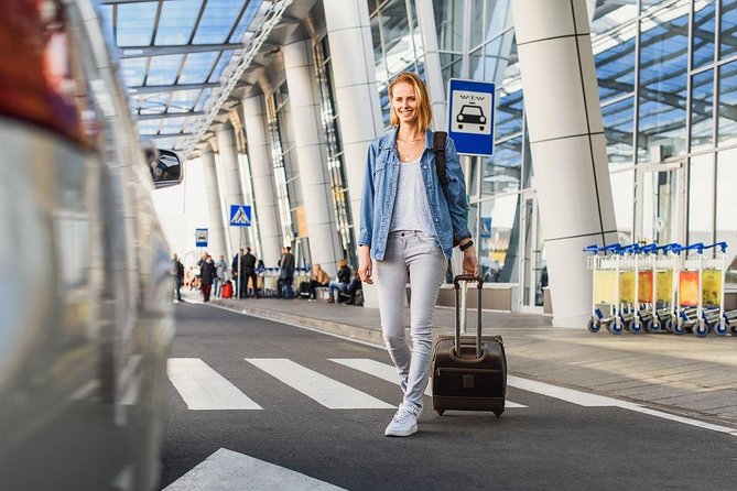 Private Arrival & Departure Transfer : Kuching Airport (Sarawak)