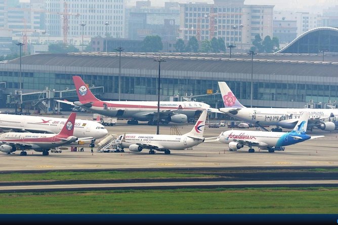 Private Chengdu Highlights Full-Day Tour With Airport Pick up - Price and Booking