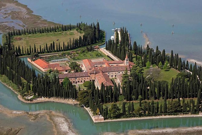 Private Cruise: San Francesco Del Deserto and Burano - Frequently Asked Questions