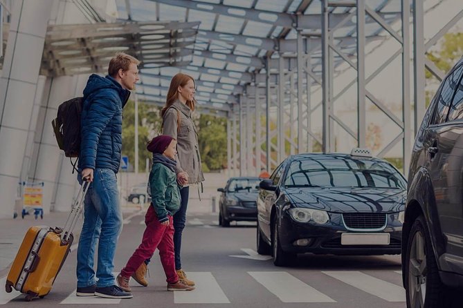 Private Drop Off To Airport 24/7 - Background