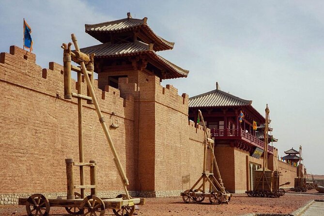 Private Dunhuang Day Tour to Yardan Park, Yumenguan & Yangguan Pass - Itinerary Details