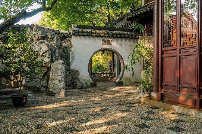 Private Flexible Shanghai Layover Tour of Old and New Highlights - Availability and Cancellation