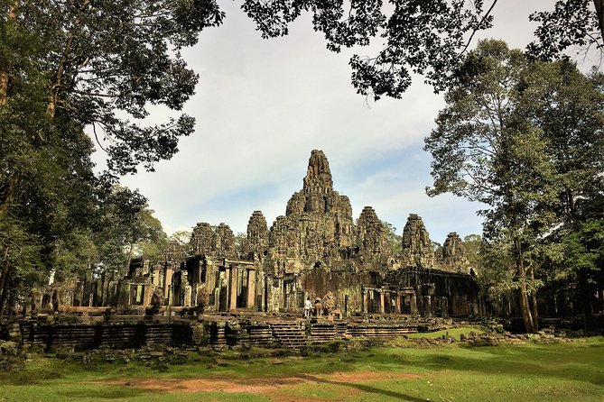 Private Full Day Angkor Small Tour by Lexus - Tour Details