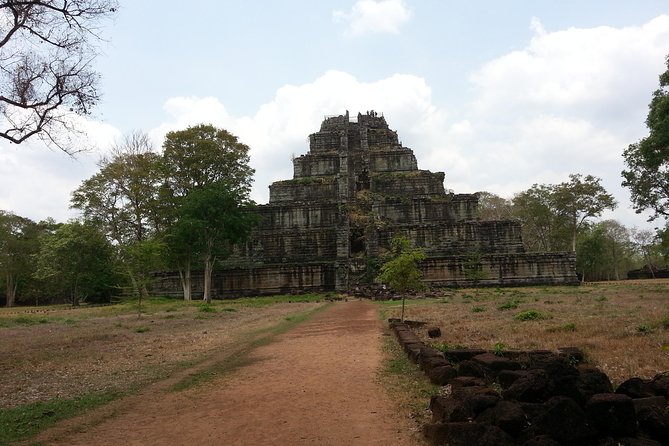 Private One Day to Beng Mealea, Koh Ke and Preh Vihear Temples