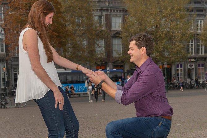 Private Photo Session With a Local Photographer in Brussels - Meeting and End Point