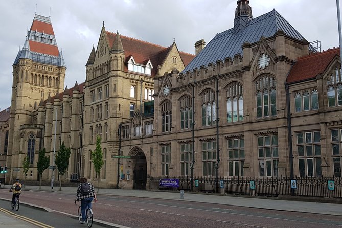 Private Round-Trip Transfer From Manchester Airport to Manchester City - Customer Experience