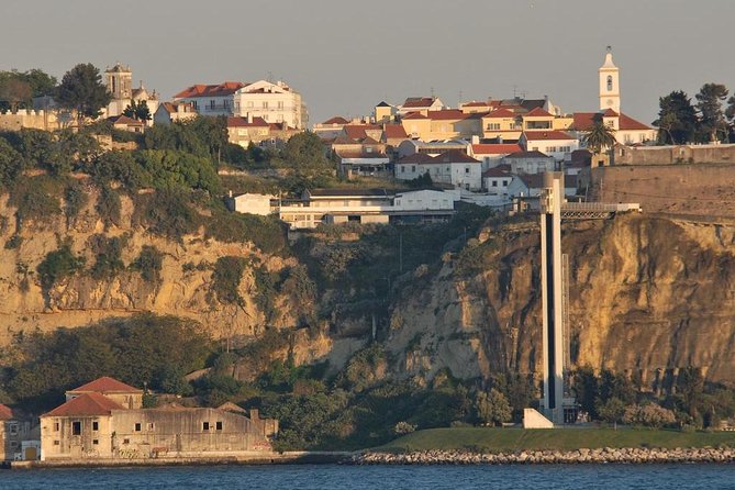 Private Tour From Lisbon to Historical Houses W/ Lunch & Wine Tour and Tasting - Tasting Experience