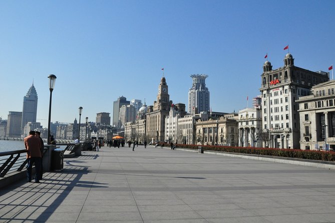 Private Tour of Fengjing Ancient Town and Shanghai Sightseeing With Pickup