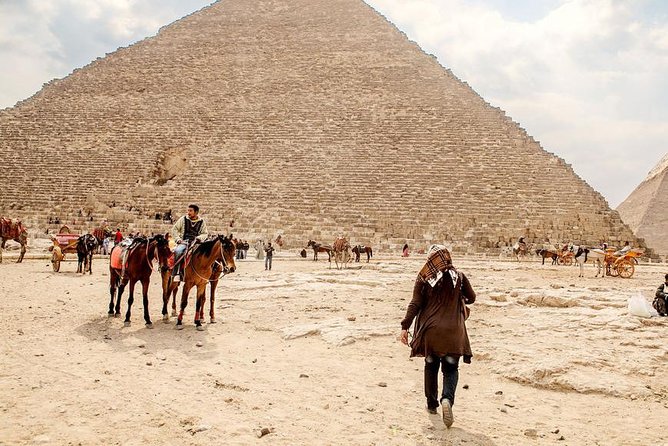 Private Tour Pyramids Sphinx Sakkara and Memphis - Itinerary
