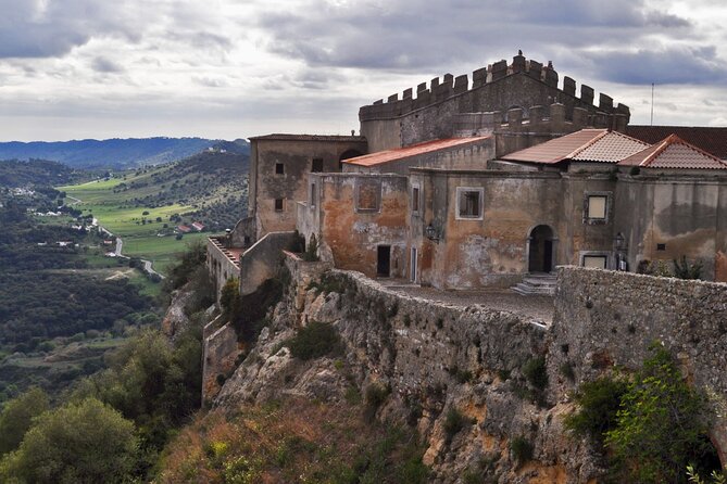 Private Tour to Lisbons South: Arrábida,Sesimbra,Palmela,Azeitão - Frequently Asked Questions