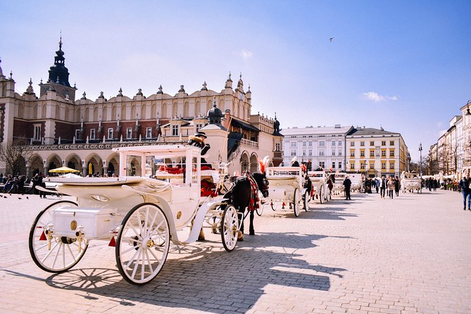 Private Transfer From Warsaw to Krakow With 2h of Sightseeing - Availability and Reservation