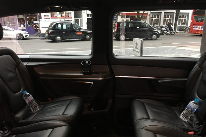Private Transfers Between London Heathrow - London Luton Airports - Contact and Confirmation