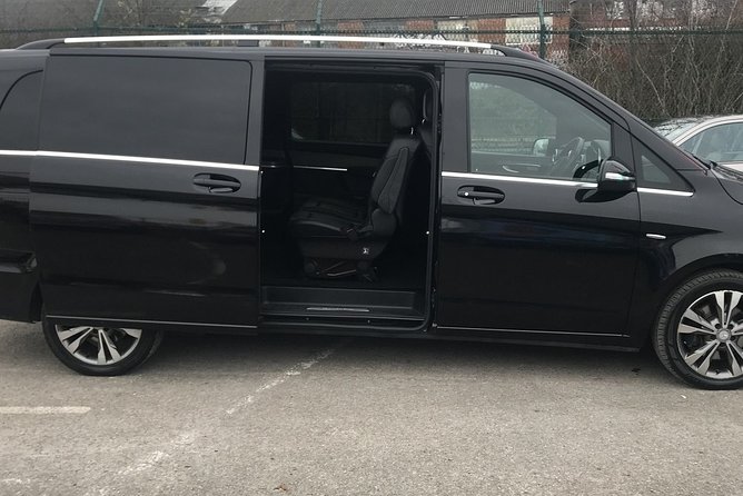 Private Transfers Between London Heathrow - London Stansted Airports - The Sum Up